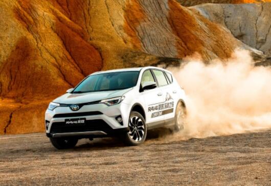 RAV4榮放